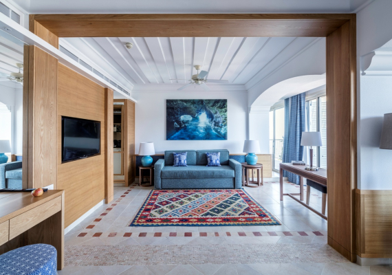 Executive Suite Inland View